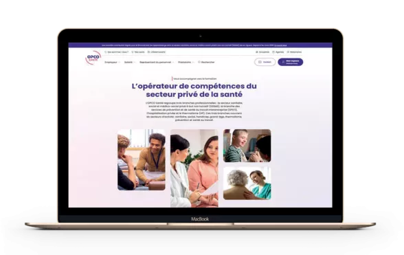 Ordinateur présentant le nouveau site de l'OPCO Santé